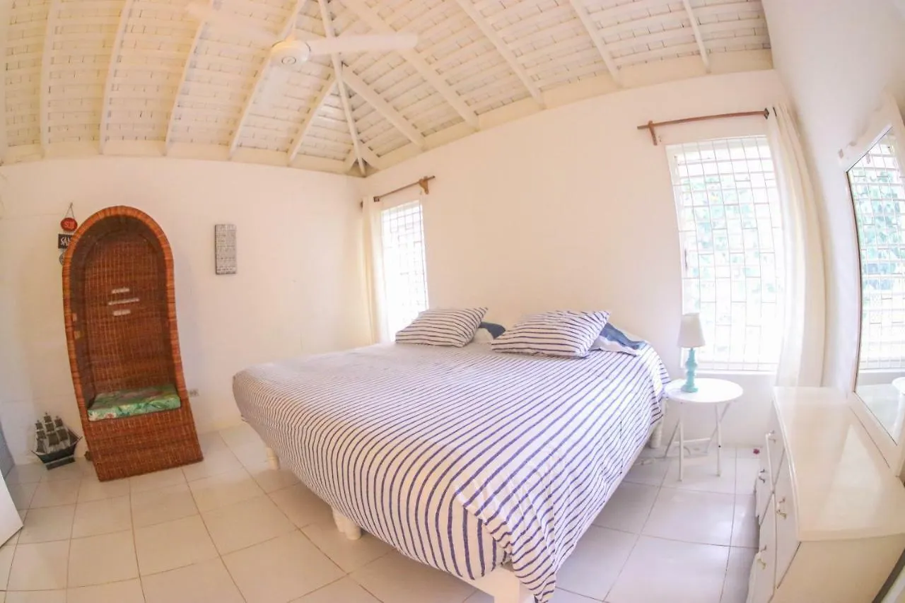 One Rythm-Beach Villa Silver Sands