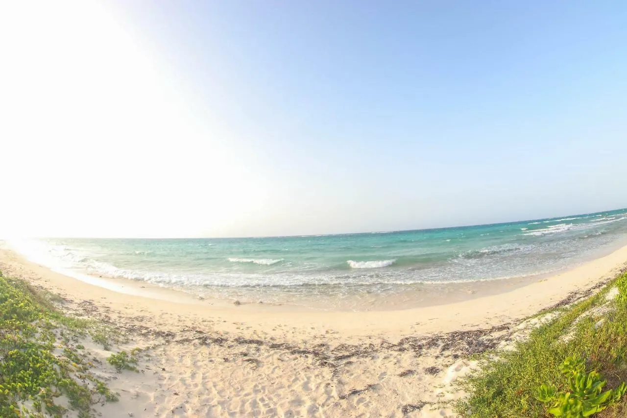 One Rythm-Beach Villa Silver Sands Holiday home